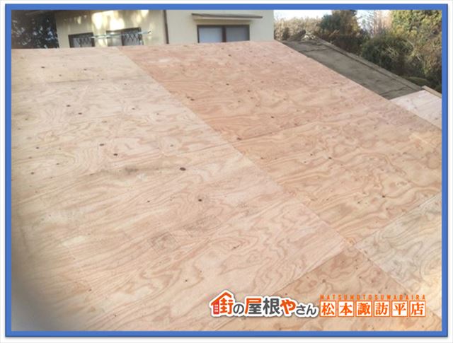 松本市屋根葺き替え工事　構造用合板